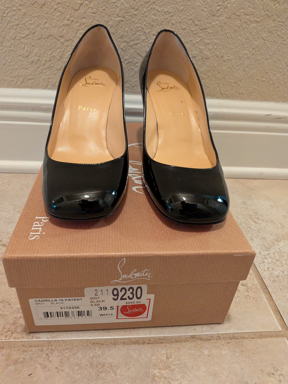 Christian Louboutin Black Patent Leather Classic Pumps - Picture 2 of 9
